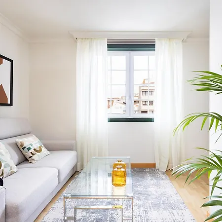 Ek Mateo Laguna Center