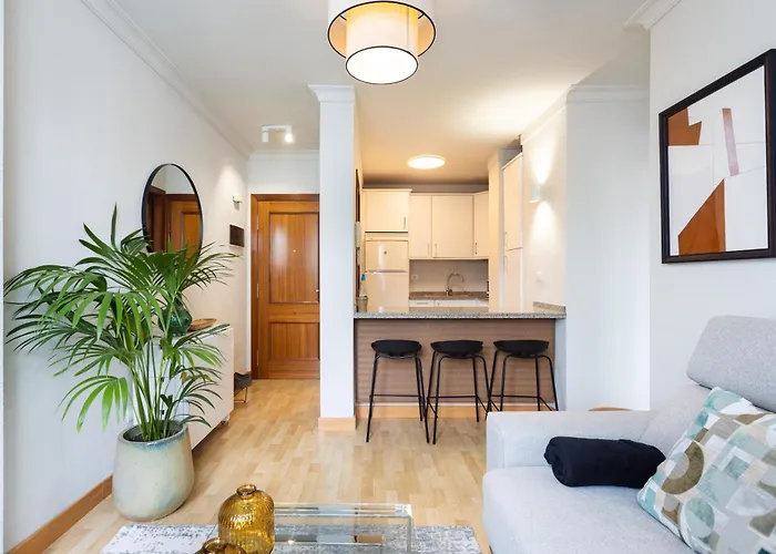 Ek Mateo Laguna Center *