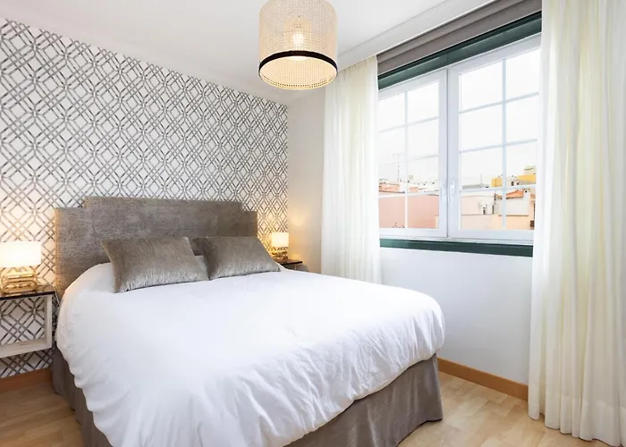 Ek Mateo Laguna Center *