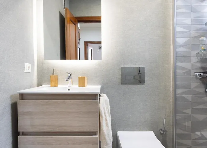 Ek Mateo Laguna Center サン・クリストバル・デ・ラ・ラグーナ